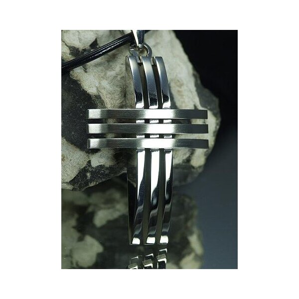 Halskette mit  Edelstahl-Anhänger Stainless Cross